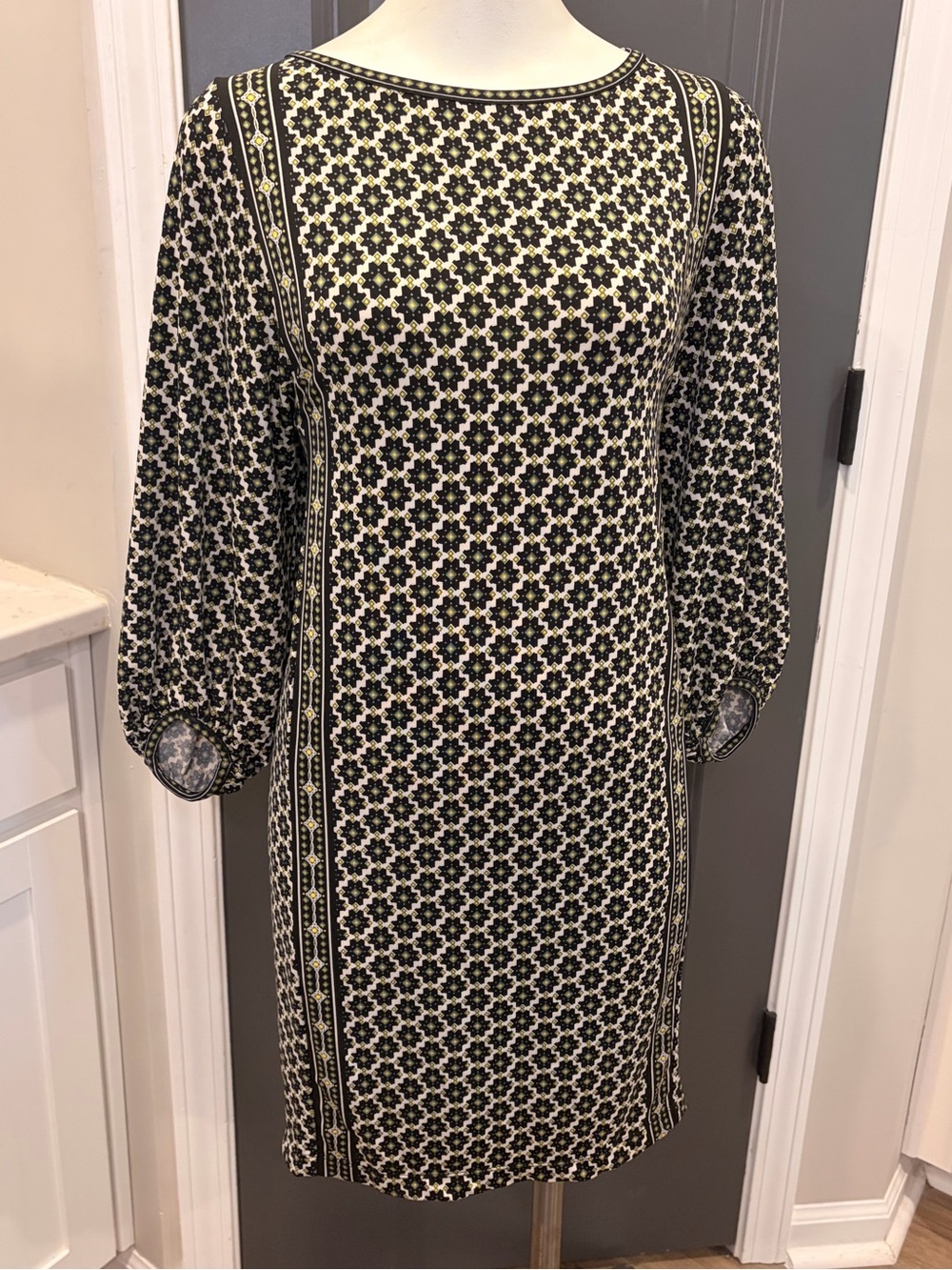 Max Studio Black and Yellow Geometric Knee Length Shift Dress- Size Small